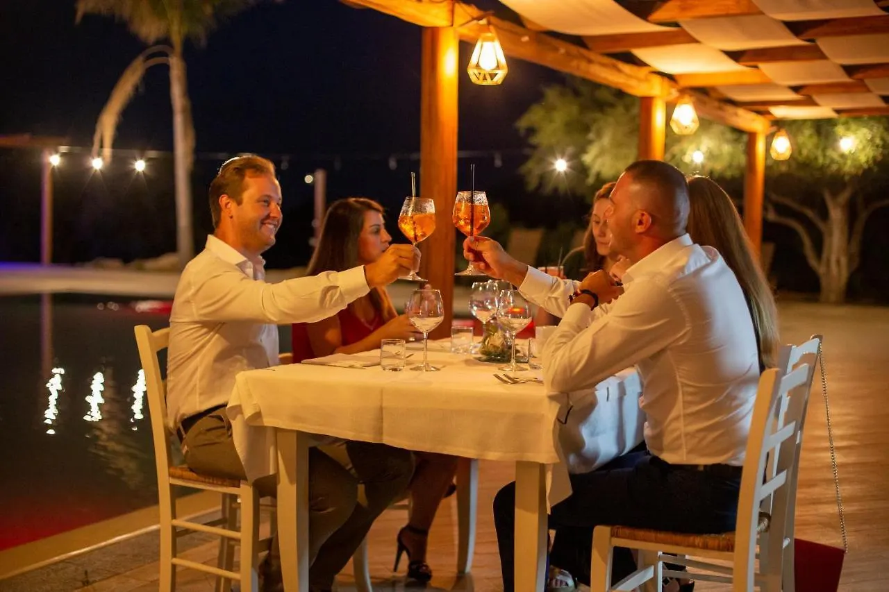 Sa Iba Resort Tertenìa 4*,