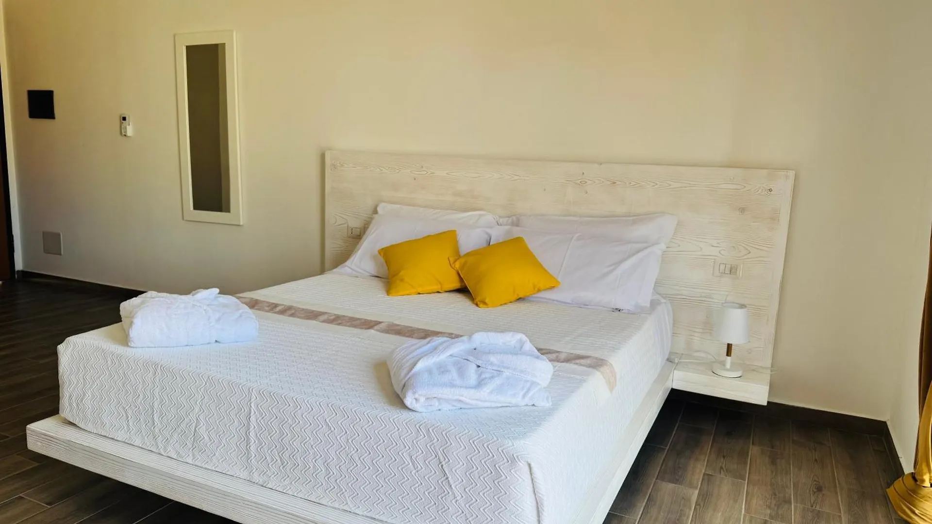 **** Hotell Sa Iba Resort Tertenìa Italien